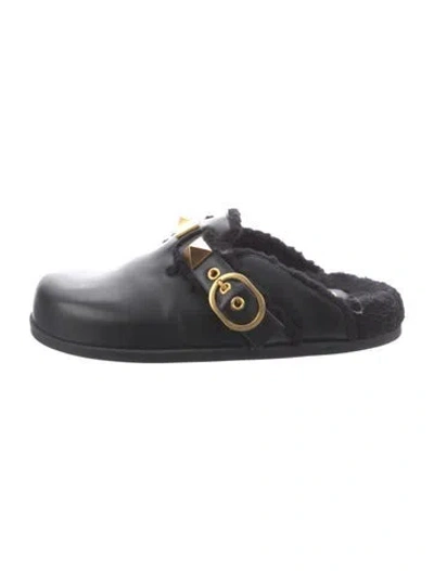 Pre-owned Valentino Garavani Leather Studded Accents Mules In Black