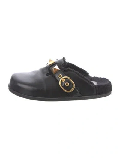 Pre-owned Valentino Garavani Leather Studded Accents Mules In Black