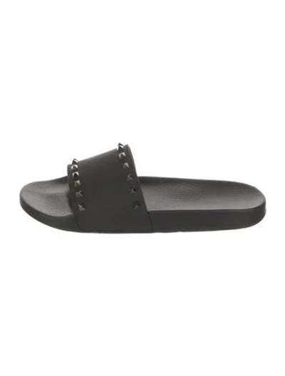 Pre-owned Valentino Garavani Leather Studded Accents Slides In Black