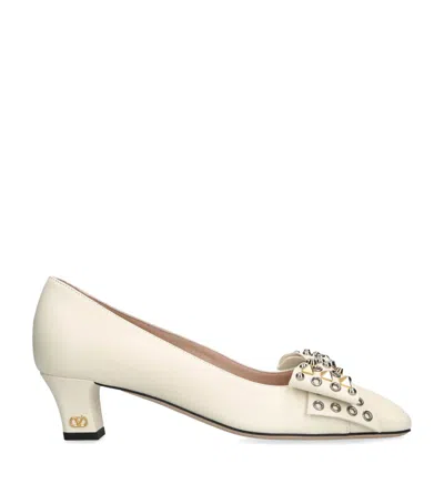 VALENTINO GARAVANI LEATHER STUDDED BOWOW PUMPS 45