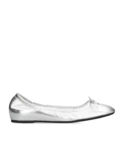 Valentino Garavani Vlogo Signature Metallic Leather Ballet Flat In Silver