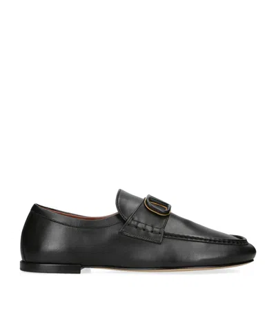 Valentino Garavani Vlogo Signature Leather Loafers In Black