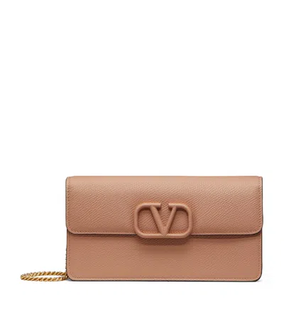 Valentino Garavani Leather Vlogo Signature Chain Wallet In Nude