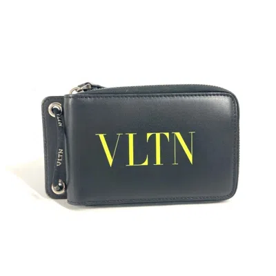 Pre-owned Valentino Garavani Leather Wallet (bi-fold) () In Black