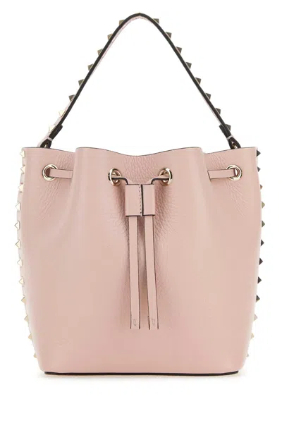 Valentino Garavani Light Pink Leather Rockstud Bucket Bag In Rosequartz