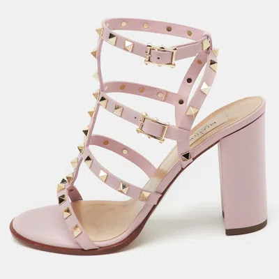 Pre-owned Valentino Garavani Light Pink Leather Rockstud Caged Ankle Strap Block Heel Sandals Size 40