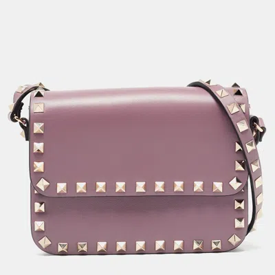 Pre-owned Valentino Garavani Lilac Leather Mini Rockstud Crossbody Bag In Purple