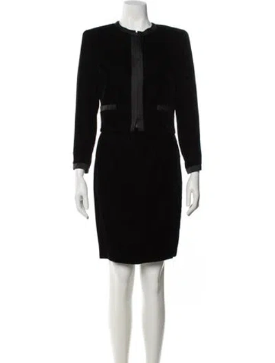 Pre-owned Valentino Linen Skirt Suit In Black