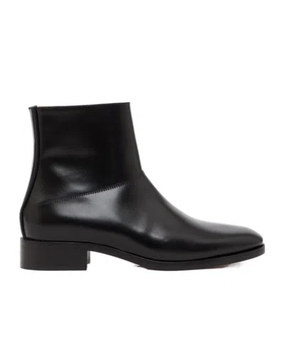 Valentino Garavani Logo Boots In Black