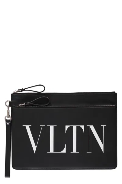 Valentino Garavani Logo Detail Flat Leather Pouch In Black