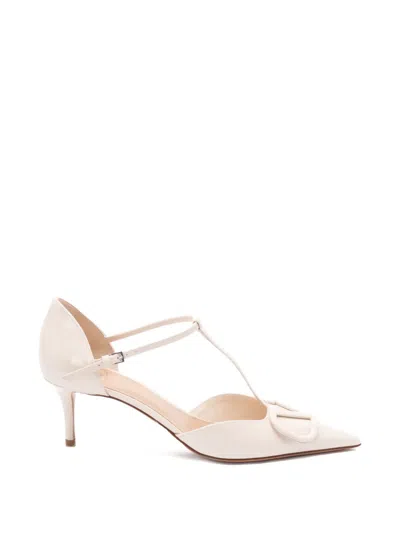 Valentino Garavani Vlogo Signature Dorsay Pumps In Neutral