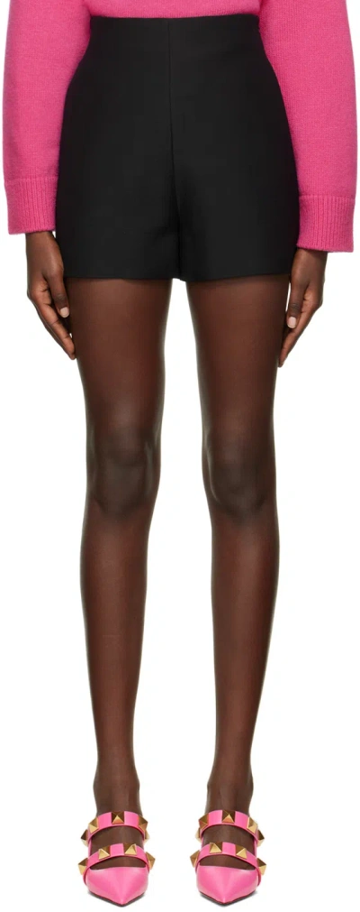 Valentino Logo High-rise Shorts In Black