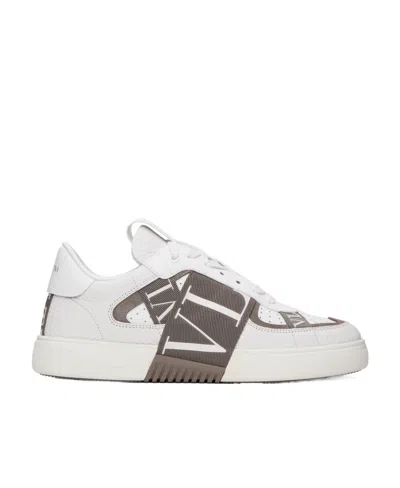 Valentino Garavani Low-top Calfskin Vl7n Sneaker In Multicolor