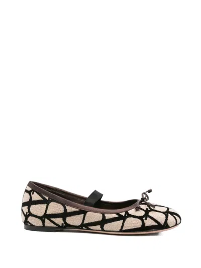 Pre-owned Valentino Garavani Logo-pattern Ballet Flats In Neutral