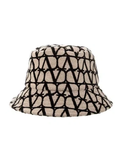 Pre-owned Valentino Garavani Logo Patterned Bucket Hat. In Neutral
