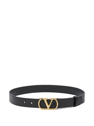 Valentino Garavani Logo-plaque Leather Belt In Black