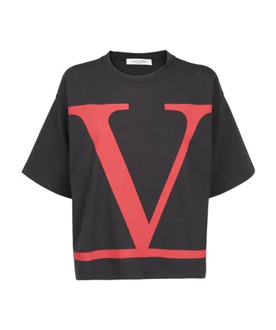 Valentino Logo Printed T-shirt In Black