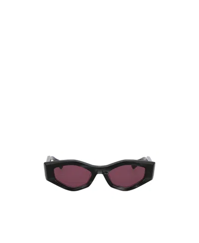 Valentino Logo Sunglasses In Black