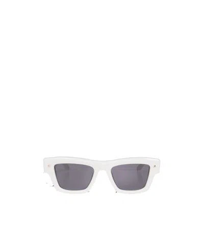 Valentino Logo Sunglasses In Gray