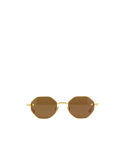 Valentino Logo Sunglasses In Brown