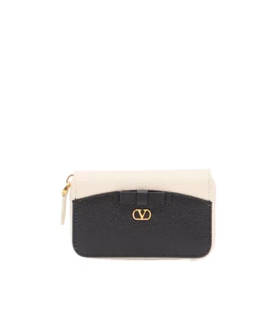Valentino Garavani Logo Wallet In Black