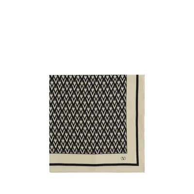 Valentino Logoed Foulard In Crema/nero
