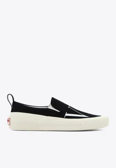 Valentino Garavani Low-top Sneakers With Logo-print In Black