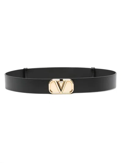 Valentino Garavani Luxurious Vlogo Signature Leather Belt In Classic Black In Nero