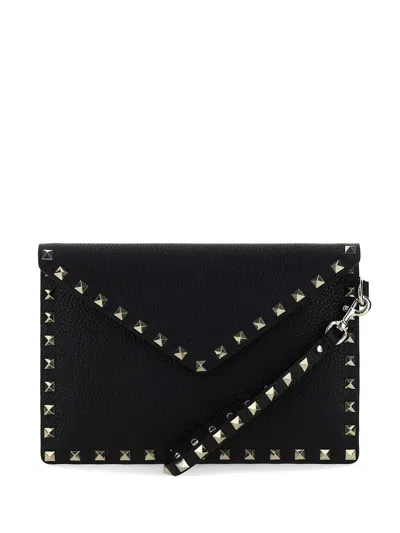 Valentino Garavani Valentino Medium Flat Pouch  Rockstud In Nero