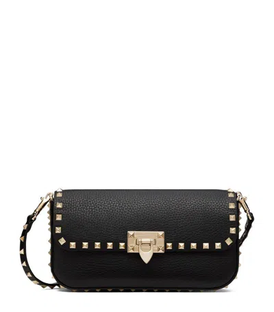 Valentino Garavani Medium Leather Rockstud Shoulder Bag In Black