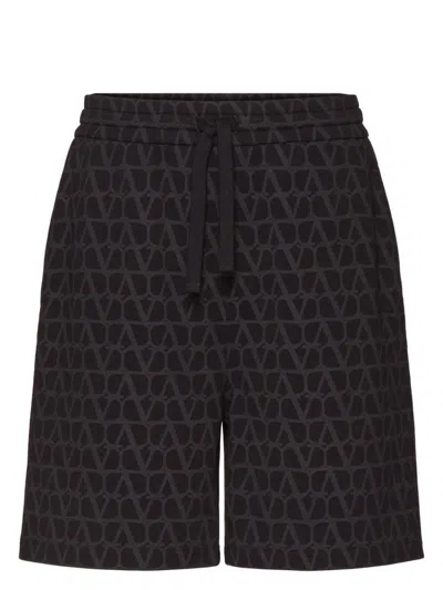 VALENTINO MEN'S BERMUDA SHORTS WITH TOILE ICONOGRAPHE PRINT