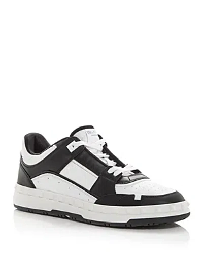 Valentino Garavani Men's Freedots Low Top Sneakers In White/black