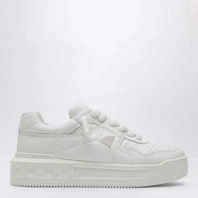 VALENTINO GARAVANI MEN'S ONE STUD XL LEATHER TRAINER SNEAKER