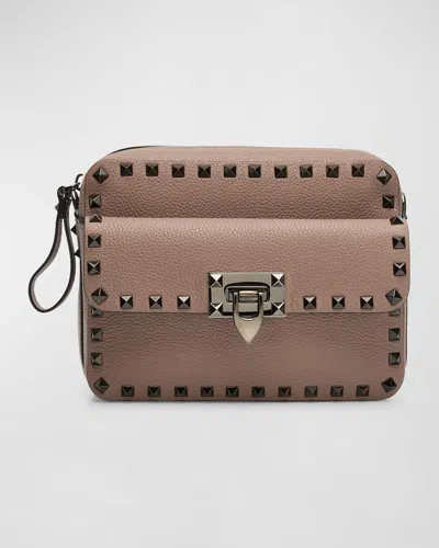 Valentino Garavani Men's Rockstud Leather Crossbody Bag In Clay