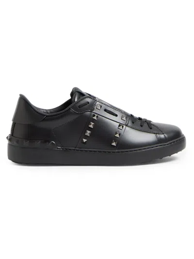 Valentino Garavani Valentino Rockstud Untitled Leather Sneaker In Black