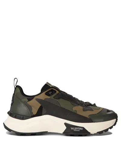 Valentino Garavani Low Top True Act Camouflage Sneakers In Green