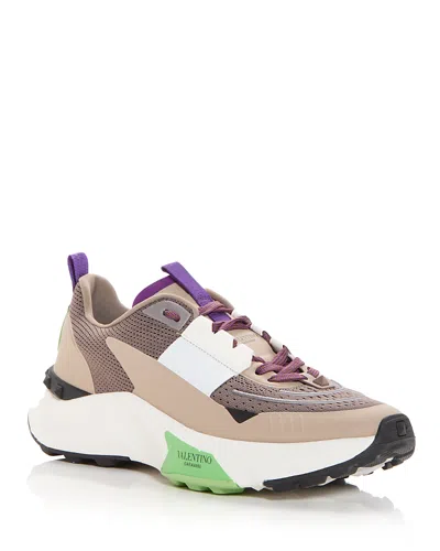 VALENTINO GARAVANI MEN'S TRUE ACT LOW TOP SNEAKERS