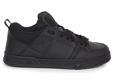 Pre-owned Valentino Garavani Men's  Open Skate Sneakers In Black