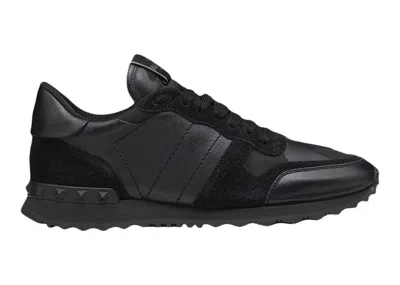 Pre-owned Valentino Garavani Men's  Rockrunner Sneakers In Black