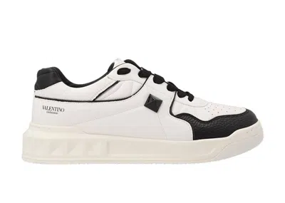 Pre-owned Valentino Garavani Men's Valentino One Stud Xl Sneakers In White/black In Multi