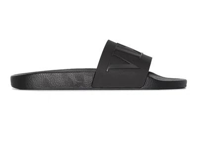 Pre-owned Valentino Garavani Men's Valentino Vltn Rubber Slide Sandal Sneakers In Black