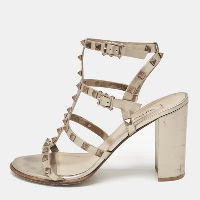 Pre-owned Valentino Garavani Metallic Gold Leather Rockstud Ankle Strap Sandals Size 40.5