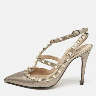 Pre-owned Valentino Garavani Metallic Grey Leather Rockstud Caged Ankle Strap Pumps Size 37 In Gray