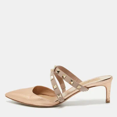 Pre-owned Valentino Garavani Metallic Peach Leather Rockstud Heel Mules Size 37.5