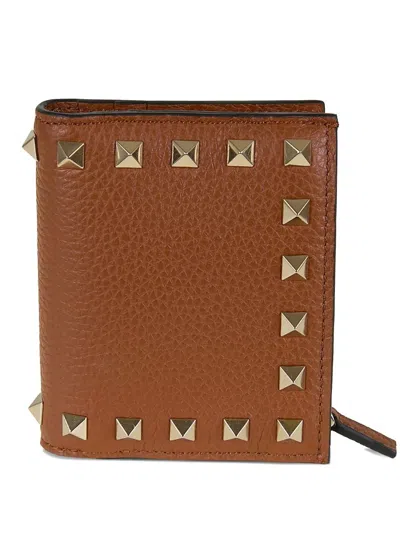 Valentino Garavani Mini Flap French Wallet With Rockstud Detail In Brown