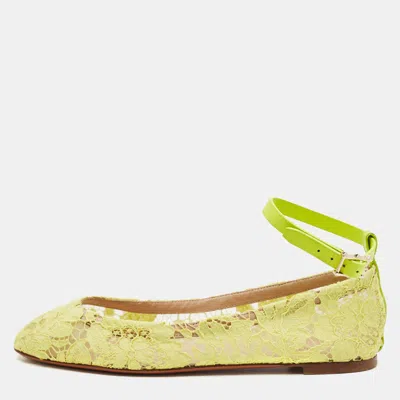 Pre-owned Valentino Garavani Neon Yellow Lace And Leather Ankle Strap Ballet Flats Size 39