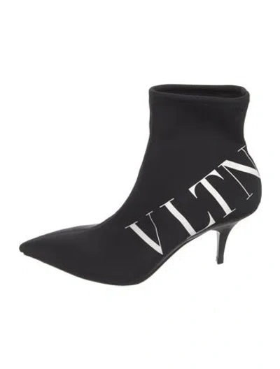 Pre-owned Valentino Garavani Neoprene Graphic Print Sock Boots In Black