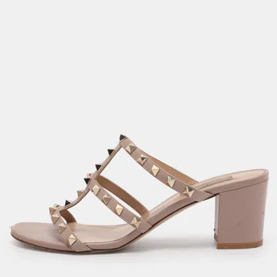 Pre-owned Valentino Garavani Nude Pink Leather Rockstud Block Heel Slide Sandals Size 39