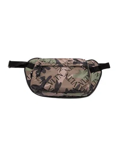 Pre-owned Valentino Garavani Nylon Belt Bag In Green