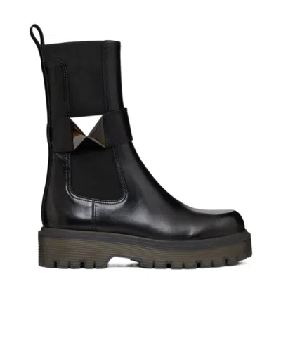 Valentino Garavani One Stud Beatle Leather Boots In Black